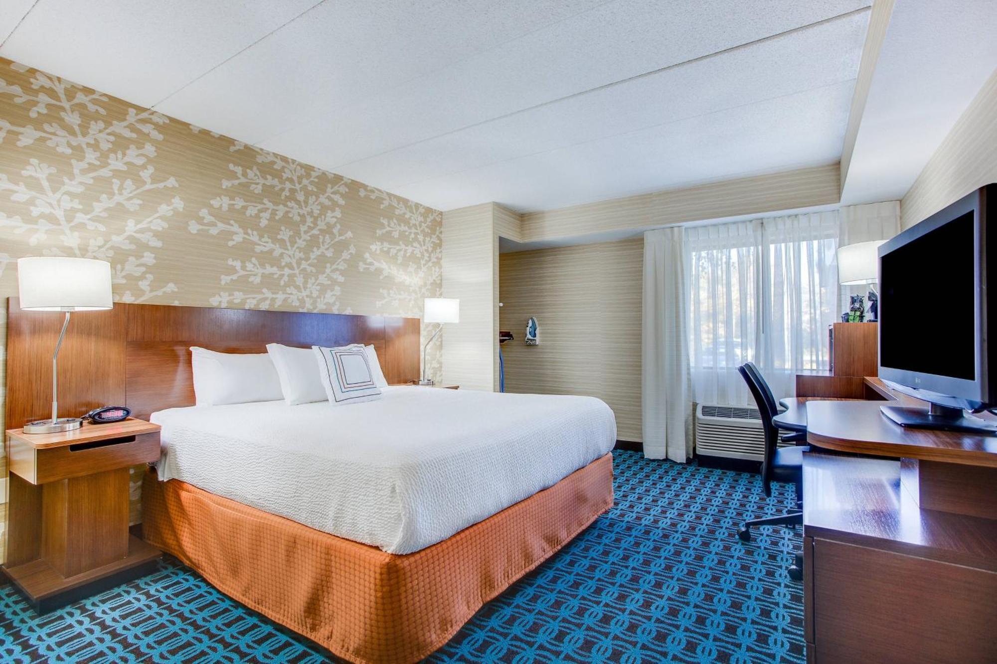Fairfield Inn Portsmouth Seacoast Экстерьер фото